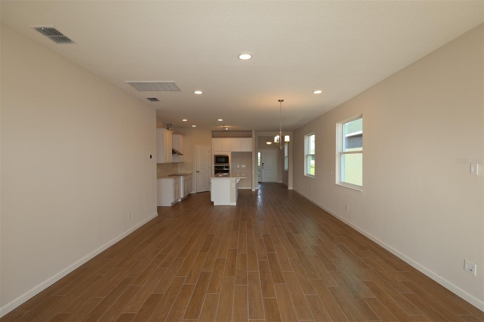 Single Family Residence at 2673 GREAT HERON AVE, ST CLOUD, photo 6 of 28