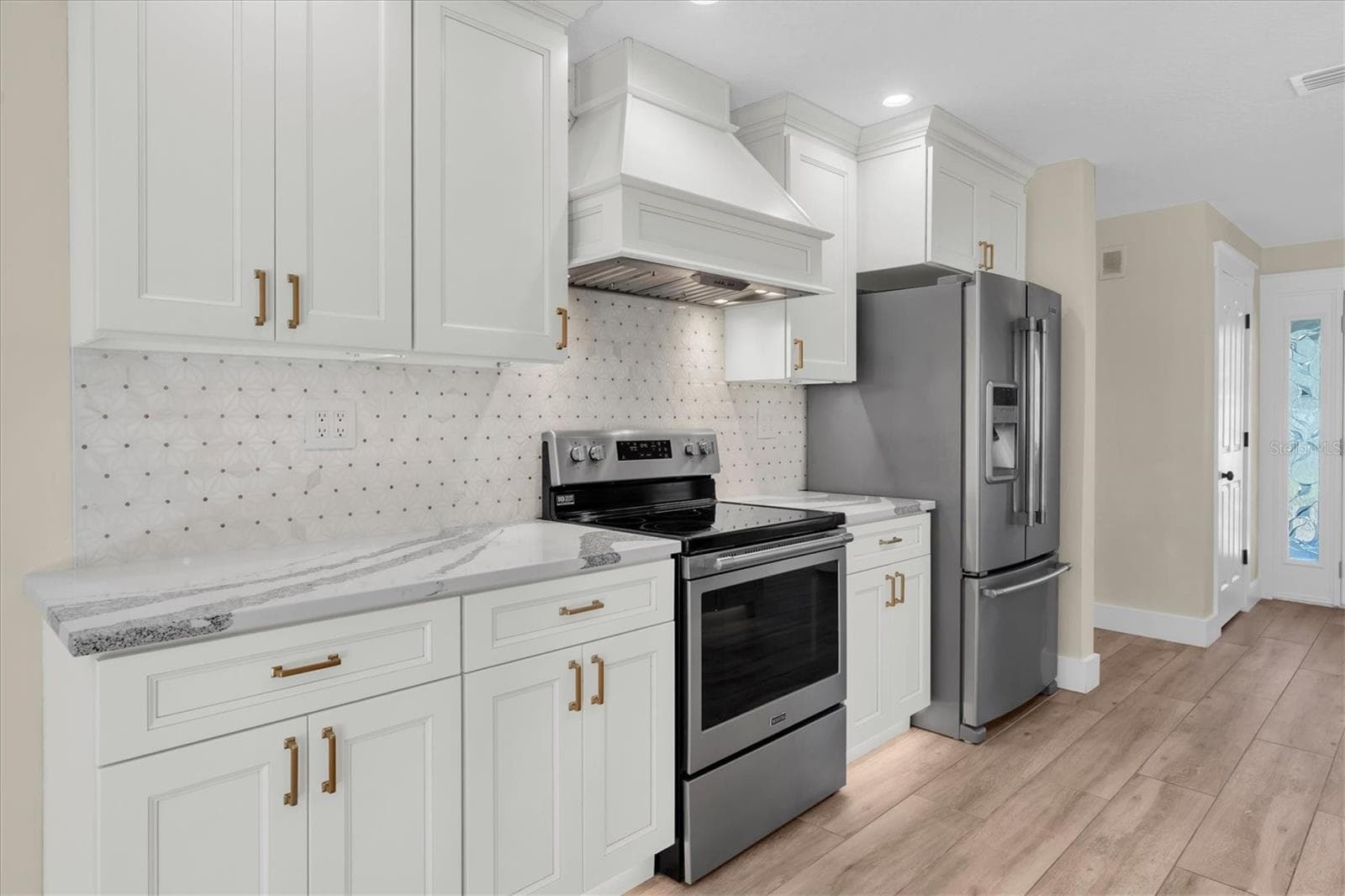 Single Family Residence at 14968 IMPERIAL POINT DR N, LARGO, photo 13 of 62
