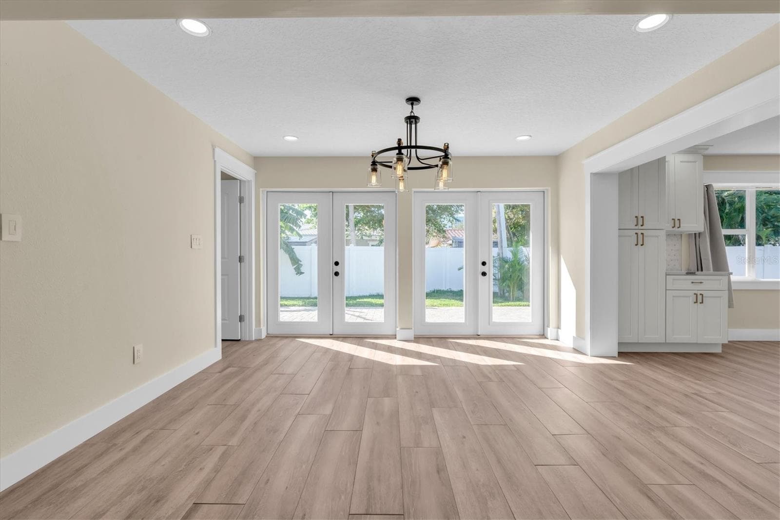 Single Family Residence at 14968 IMPERIAL POINT DR N, LARGO, photo 15 of 62