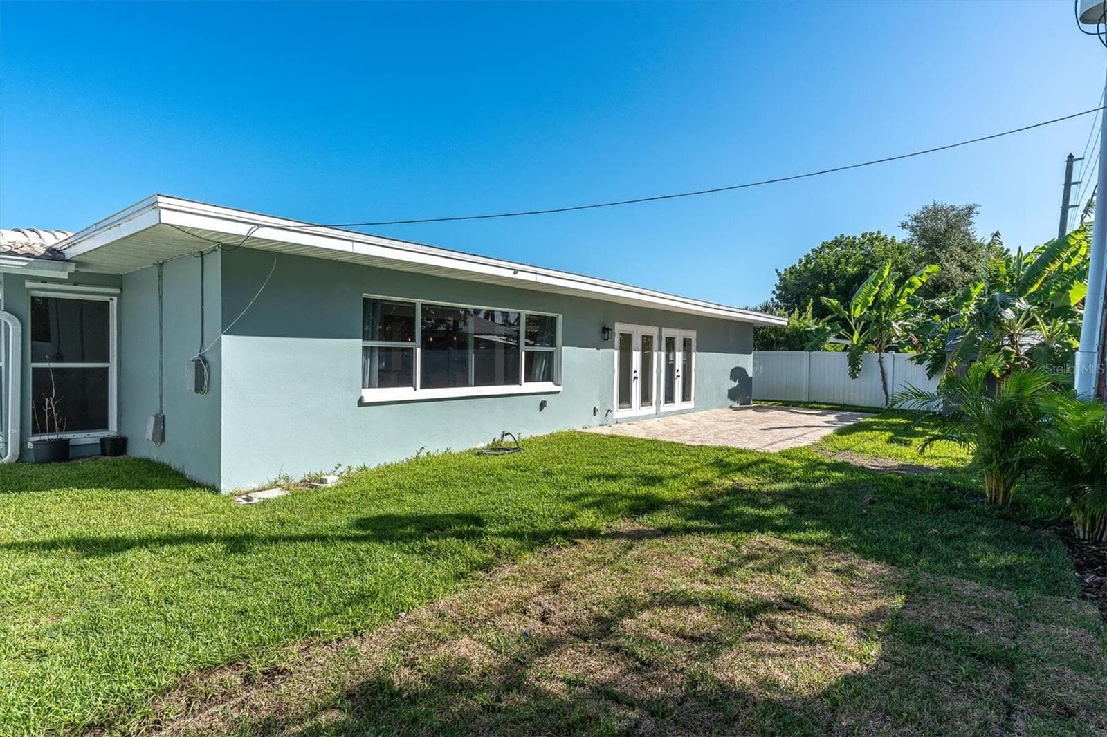 Single Family Residence at 14968 IMPERIAL POINT DR N, LARGO, photo 37 of 62