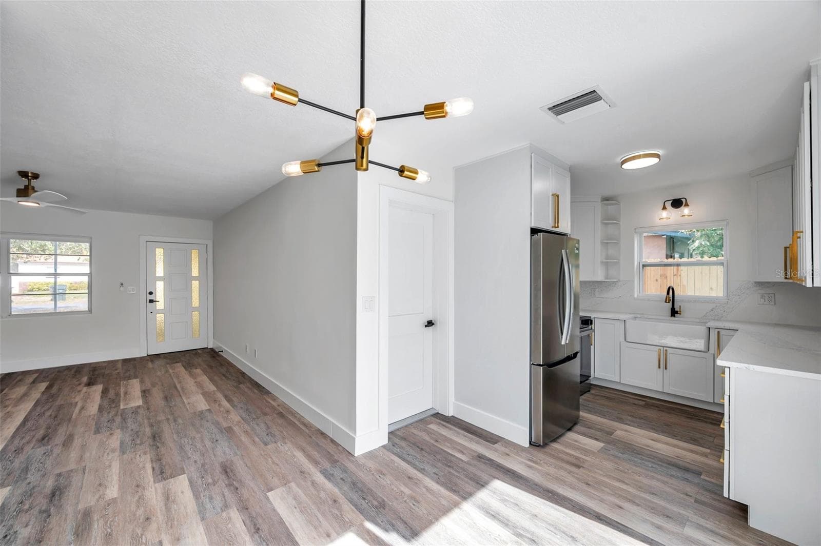 Single Family Residence at 2238 13TH AVE SW, LARGO, photo 10 of 32