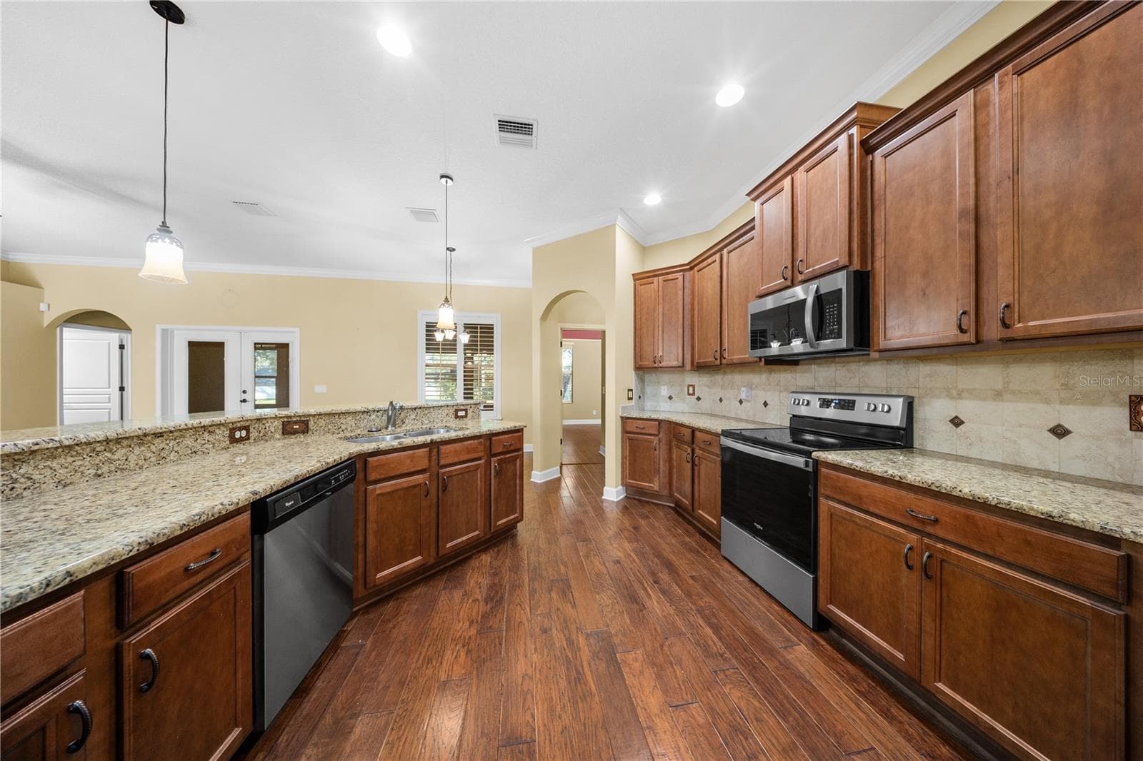 Kitchen - 3002 VIA ROMA COURT, PLANT CITY