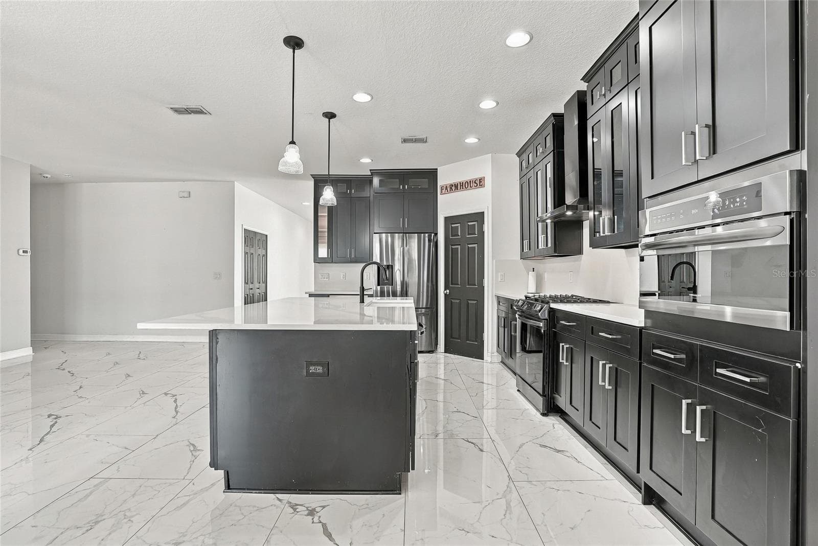 Single Family Residence at 3004 MAPLE SHADE PL, SEFFNER, photo 11 of 50