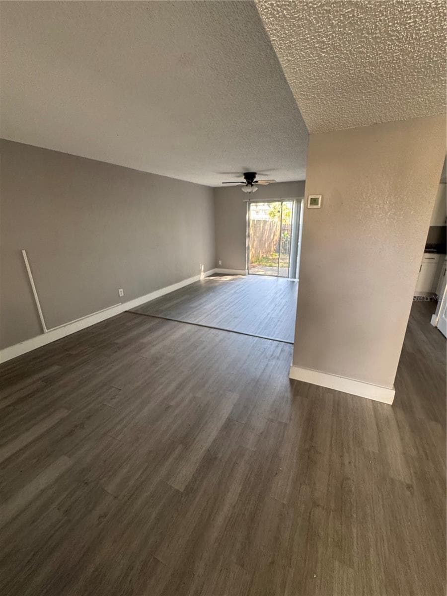 Townhouse at 5133 TENNIS COURT CIR #72, TAMPA, photo 3 of 18