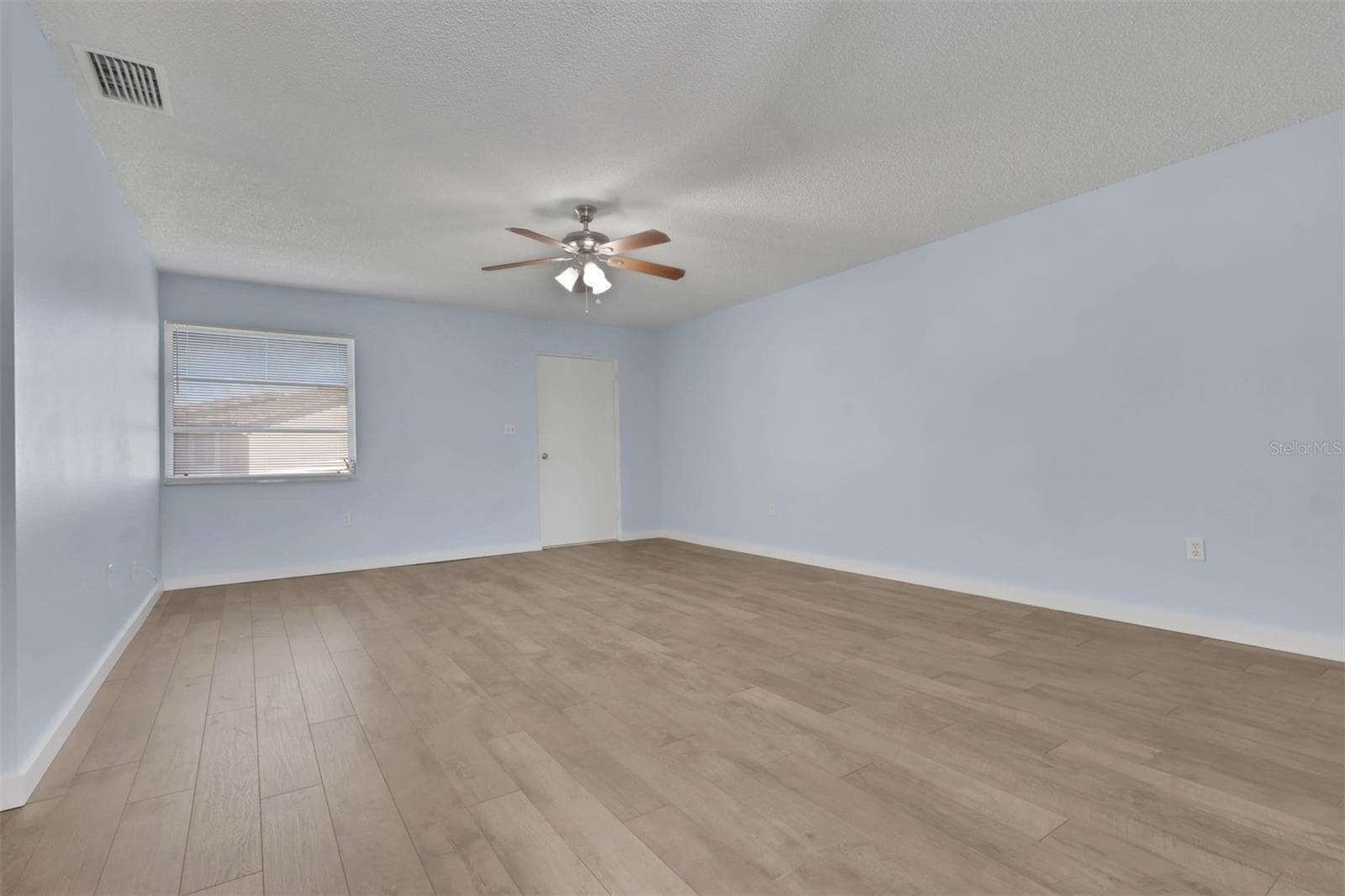 Condominium at 180 CYPRESS WAY E #C218, NAPLES, photo 4 of 26