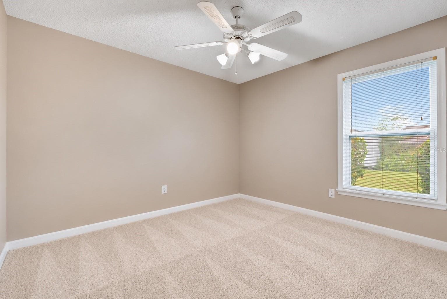 Single Family Residence at 2145 GREYSTONE TRL, ORLANDO, photo 20 of 33