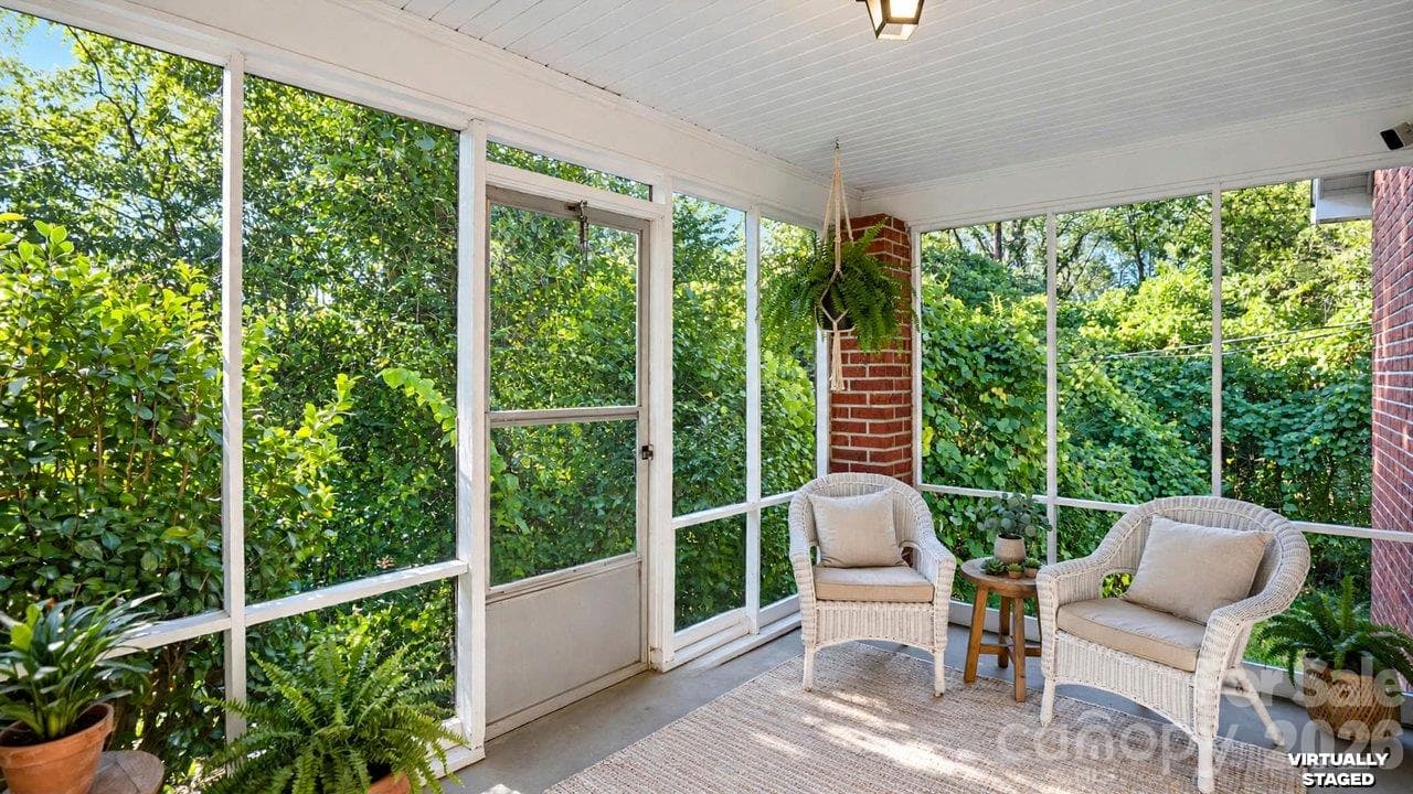 Virtually Staged Screened Side Porch - 205 Sunrise Avenue, Mount Gilead