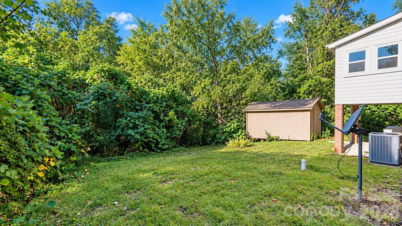 Storage Unit - 205 Sunrise Avenue, Mount Gilead