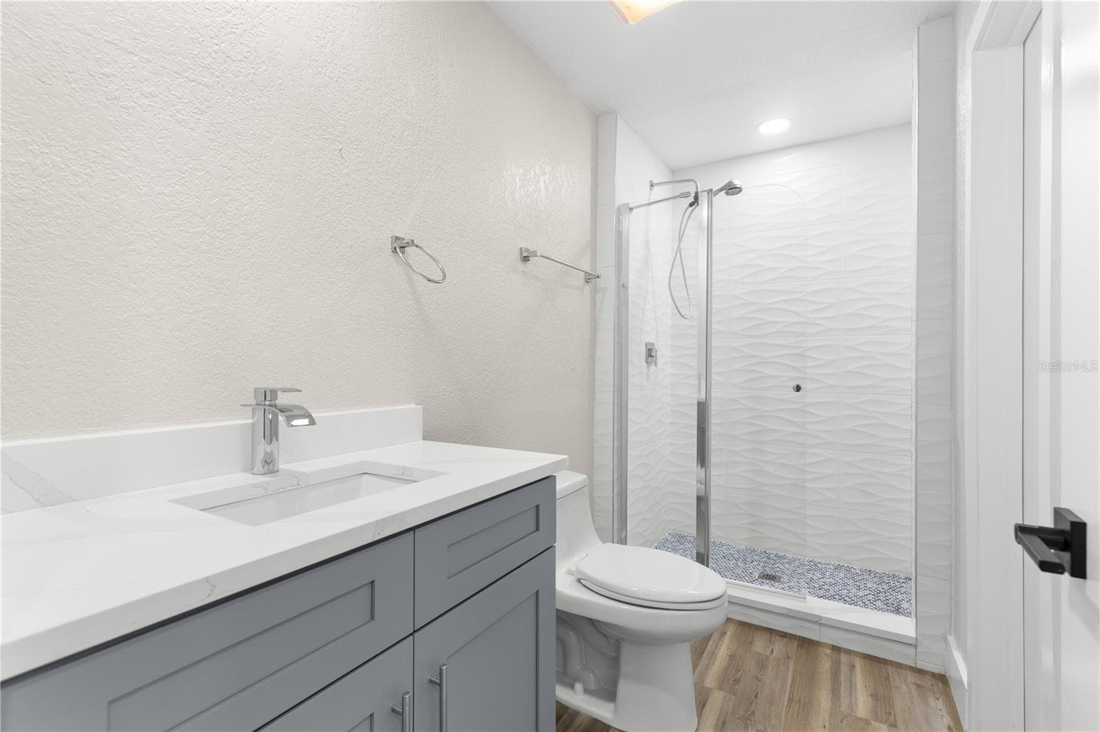 guest bathroom - 490 82ND AVE, ST PETE BEACH