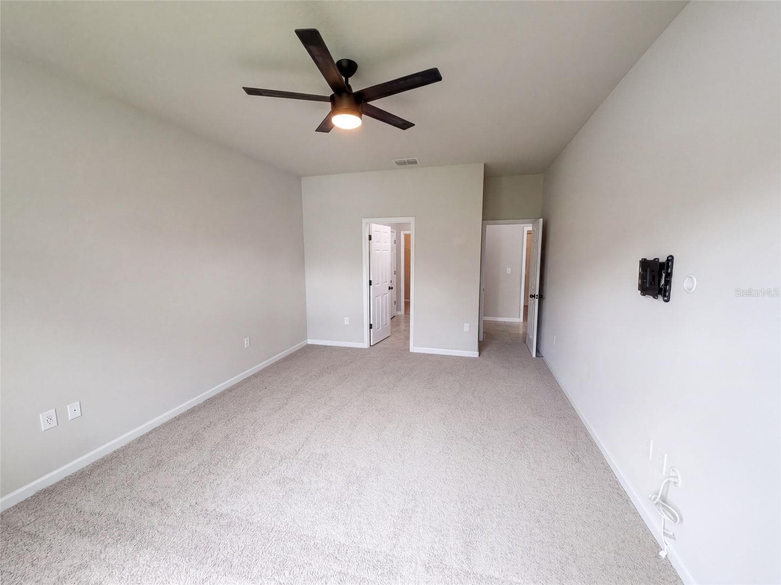 Single Family Residence at 964 CORBIN CIR SW, PALM BAY, photo 4 of 50