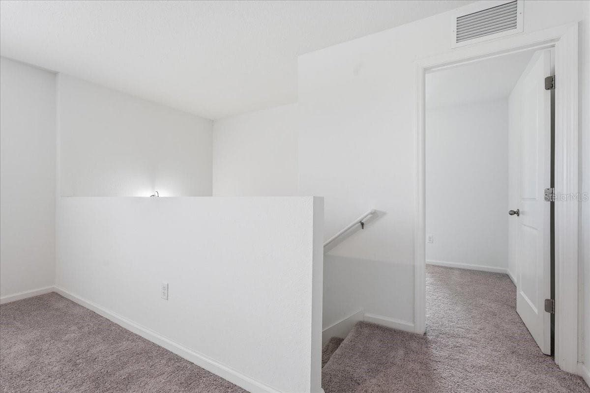 Single Family Residence at HIDDEN CRK PH 1 & 2, ZEPHYRHILLS, photo 24 of 65