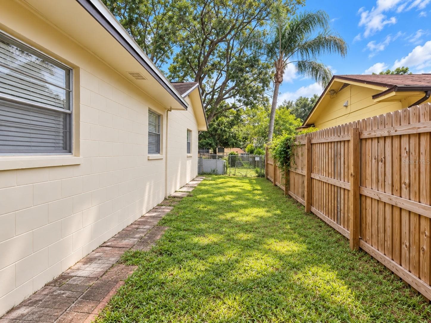 Single Family Residence at 4437 DOLPHIN DR, TAMPA, photo 19 of 22