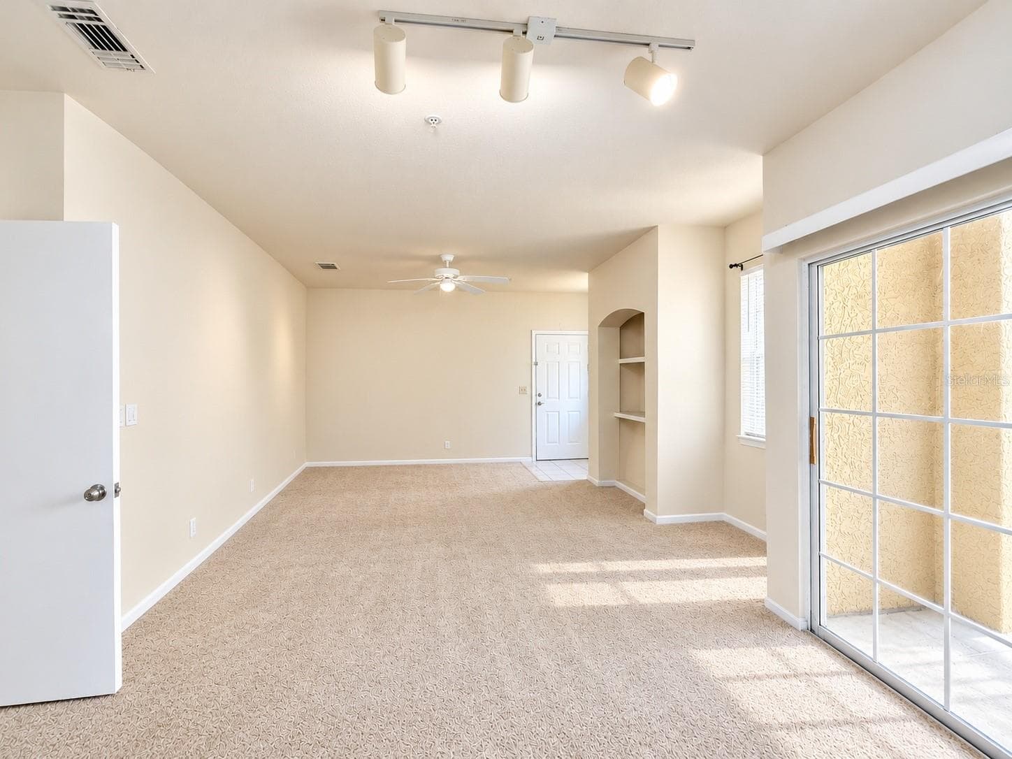Condominium at 1341 ARBOR VISTA LOOP #225, LAKE MARY, photo 4 of 23