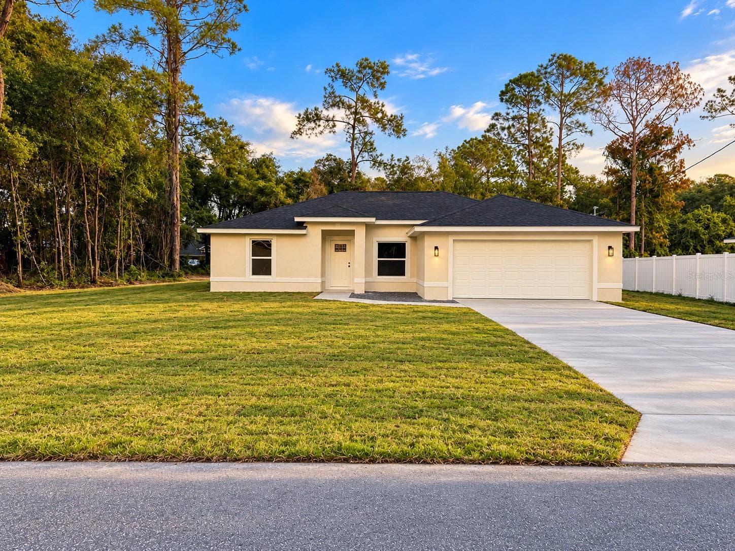 Single Family Residence at 75 LOCUST DR, OCALA, photo 2 of 44