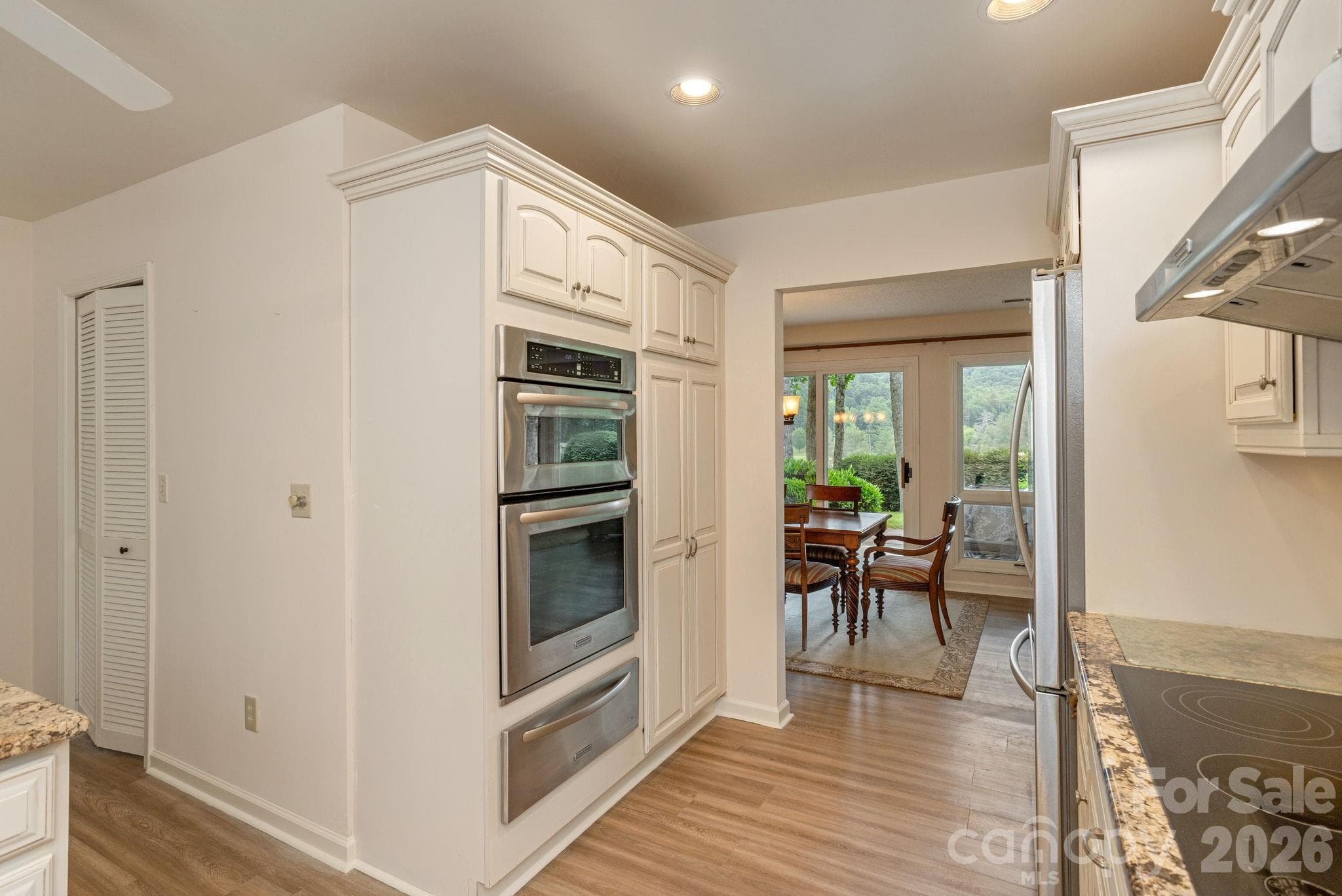 Condominium at 103 GOLFSIDE Drive, Flat Rock, photo 16 of 35