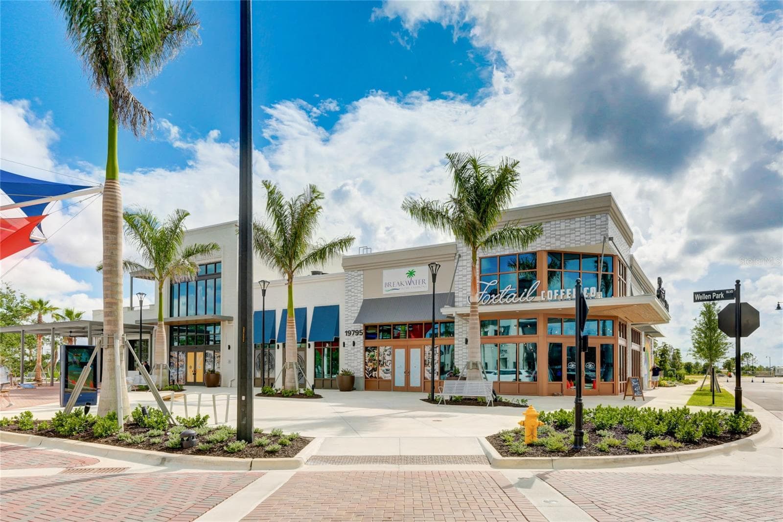 Vibrant Downtown Wellen Park with Shops, Restaurants, water activities and social events. - 17565 OPAL SAND DR #204, VENICE