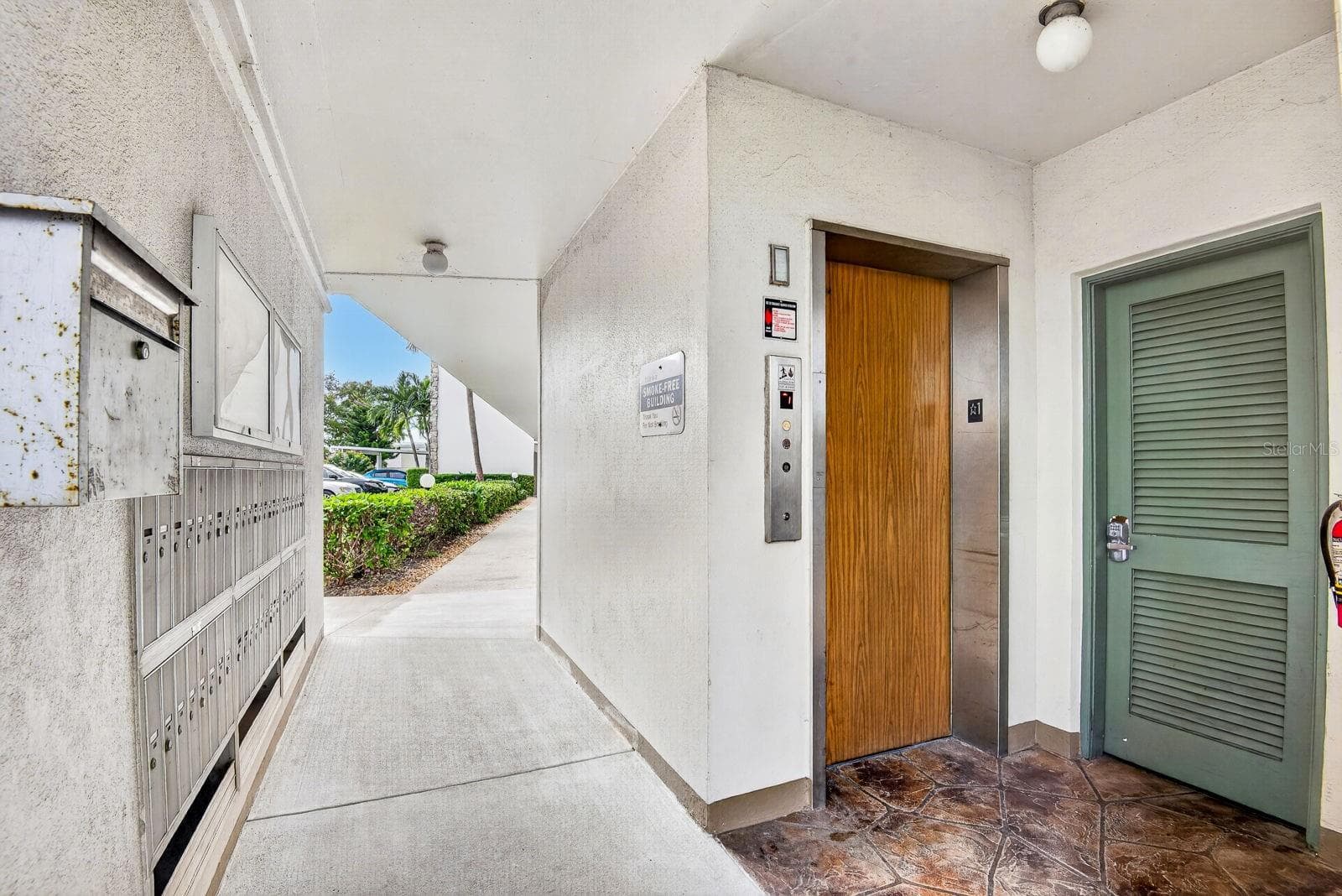 Condominium at 4440 IRONWOOD CIR #206D, BRADENTON, photo 31 of 46