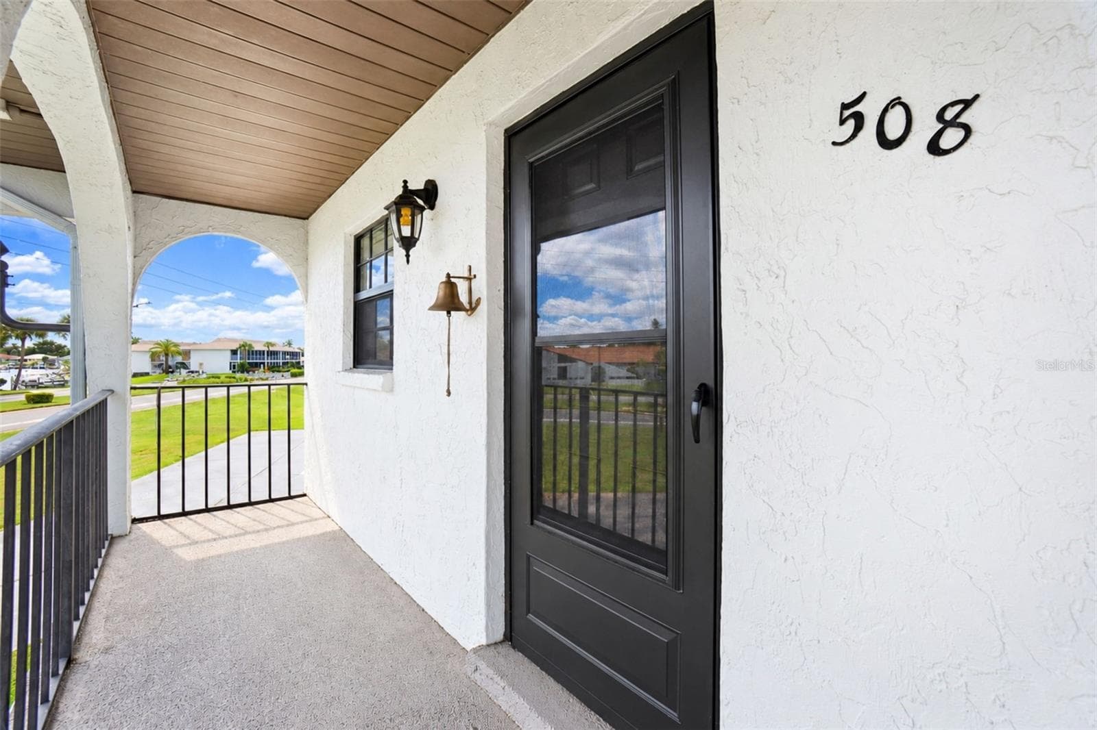 Condominium at 150 ENGLEWOOD ISLES PKWY #508, ENGLEWOOD, photo 4 of 67