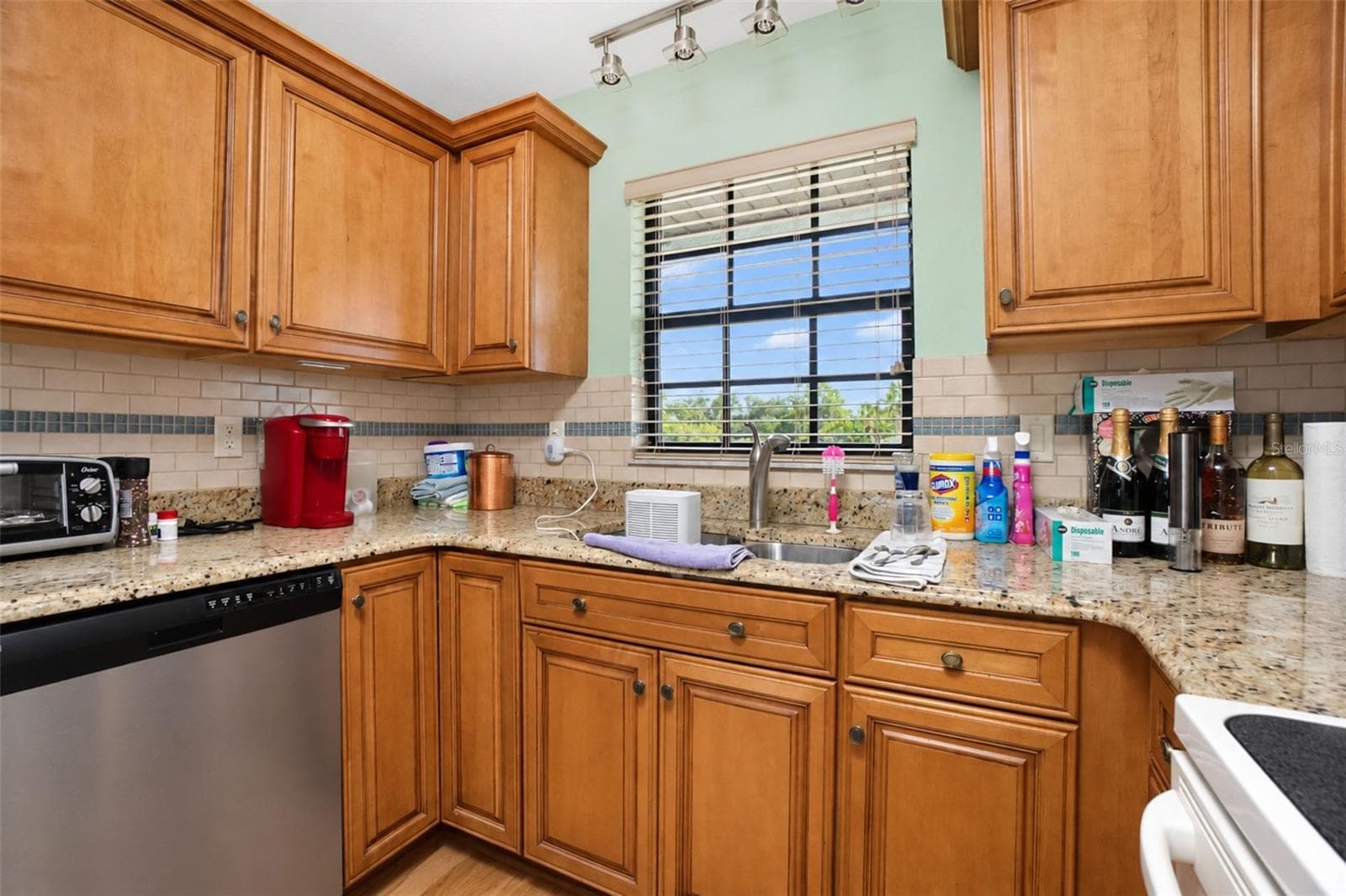 Condominium at 150 ENGLEWOOD ISLES PKWY #508, ENGLEWOOD, photo 7 of 67