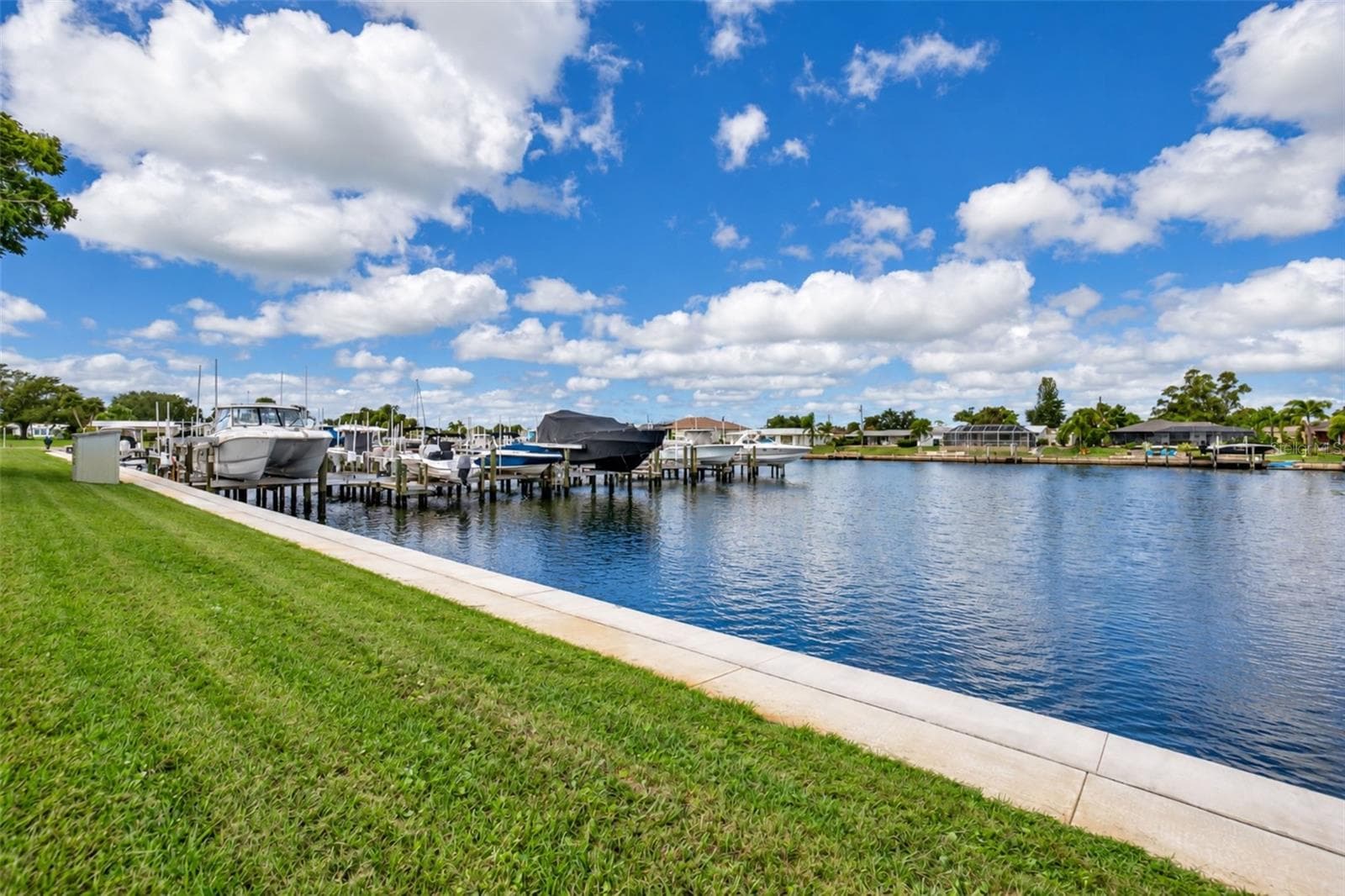 Condominium at 150 ENGLEWOOD ISLES PKWY #508, ENGLEWOOD, photo 56 of 67