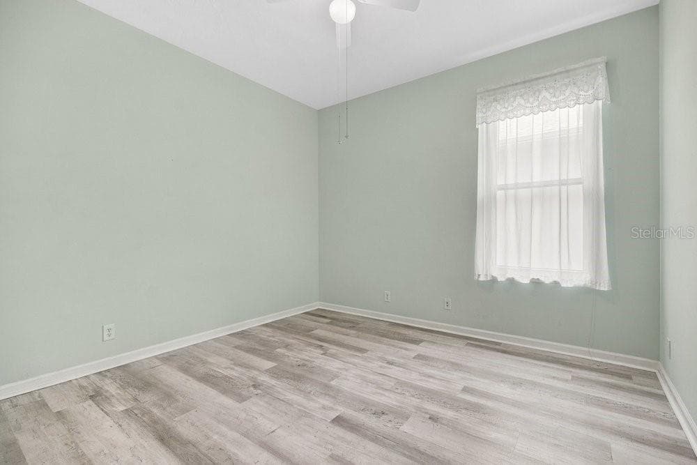 Single Family Residence at 109 WETHERSFIELD CT, DELAND, photo 17 of 34