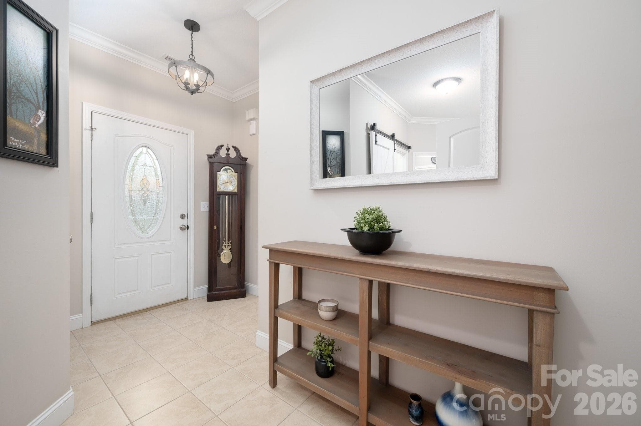 Welcoming Foyer - 44 Viera Drive, Swannanoa