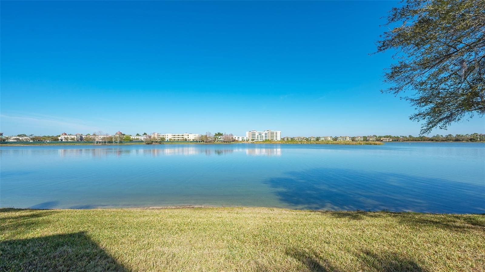Condominium at 6531 MOORINGS POINT CIR #102, LAKEWOOD RANCH, photo 76 of 81