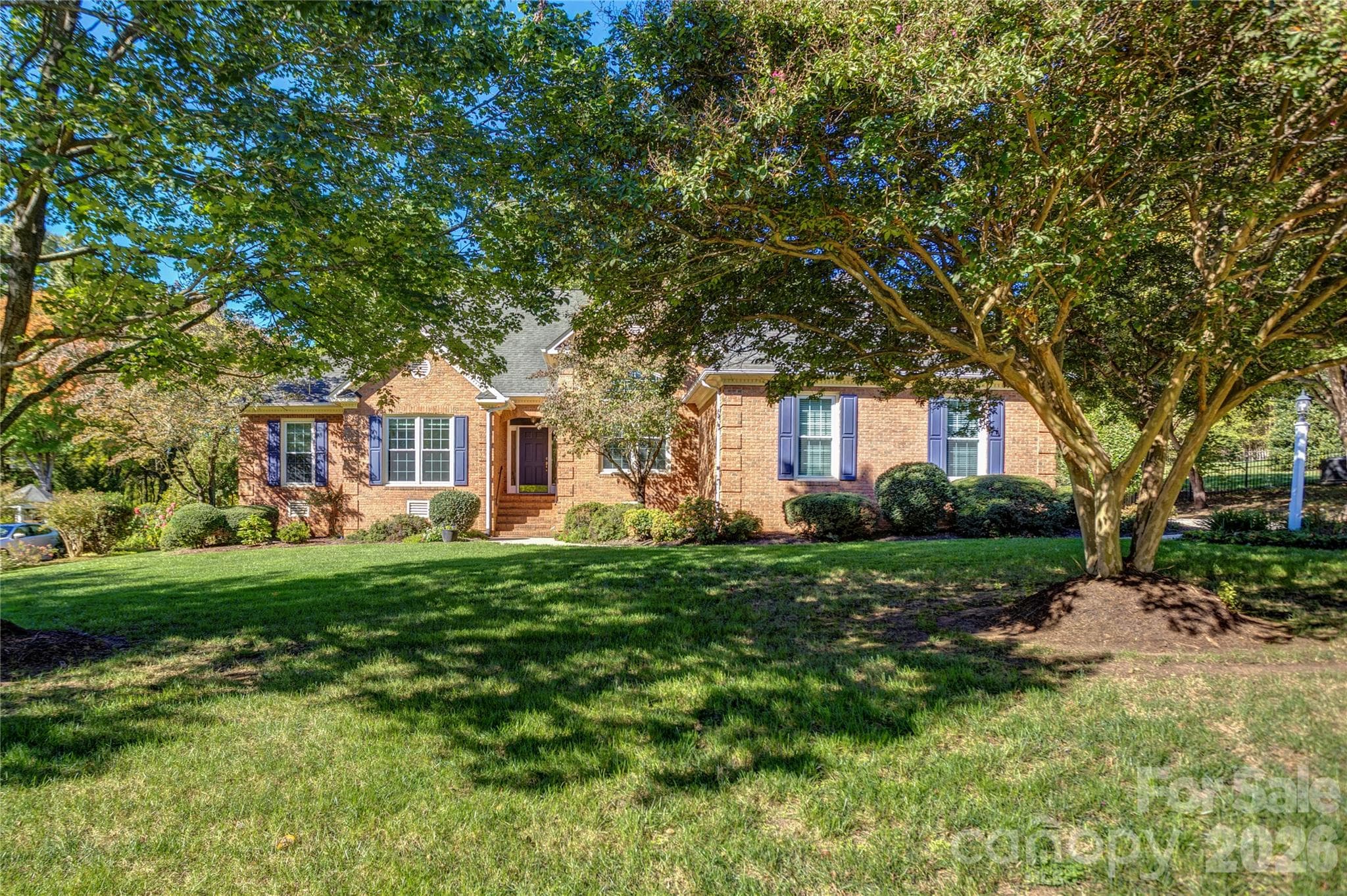 Beautiful one level brick home - 890 Lyerly Ridge Road NW, Concord