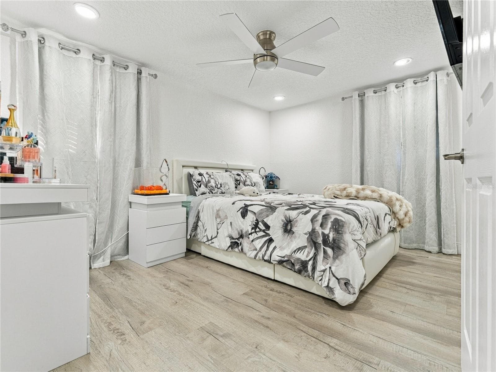 Bedroom 1 - 9014 W NORFOLK ST, TAMPA