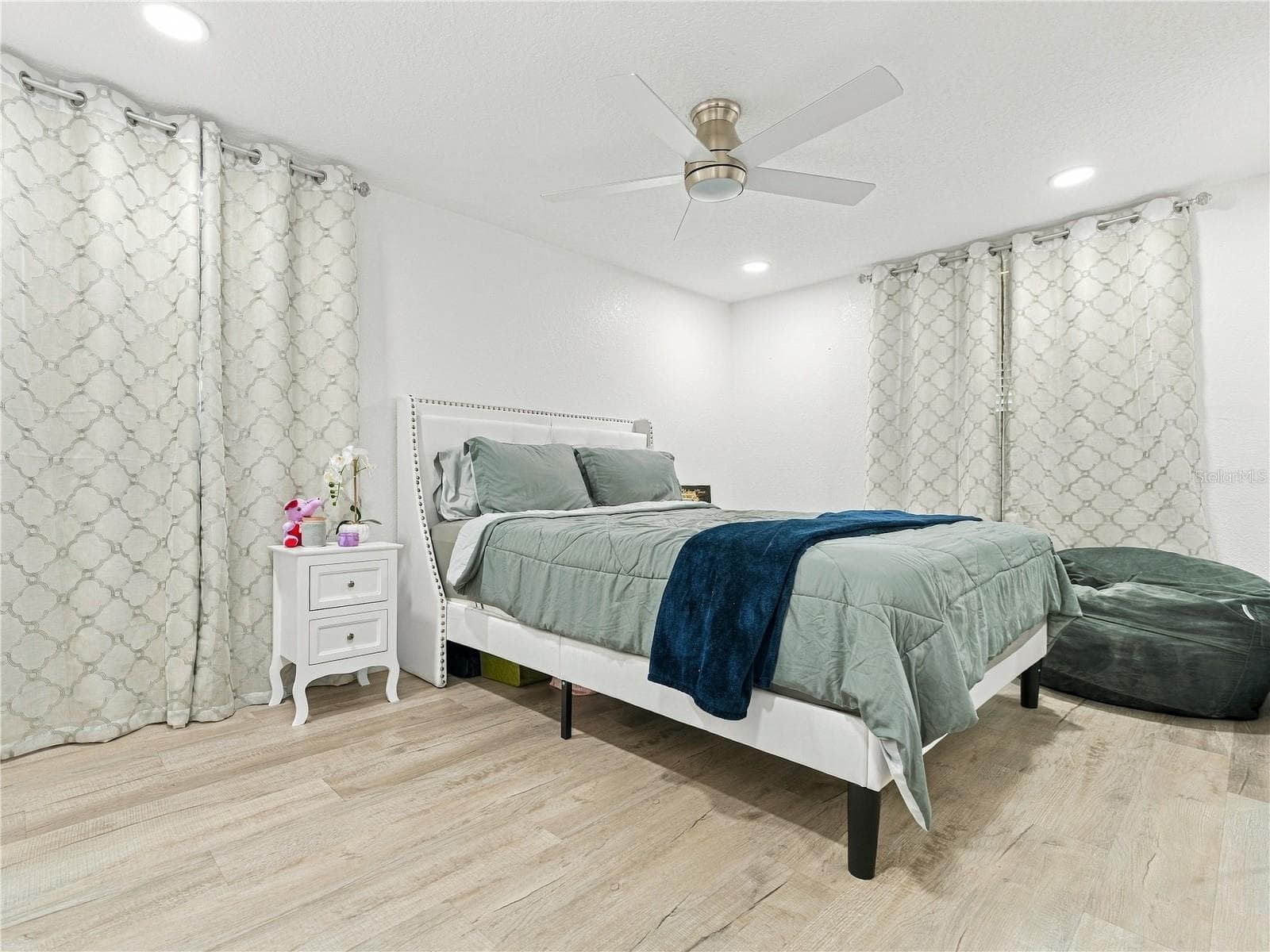 Single Family Residence at 9014 W NORFOLK ST, TAMPA, photo 18 of 25