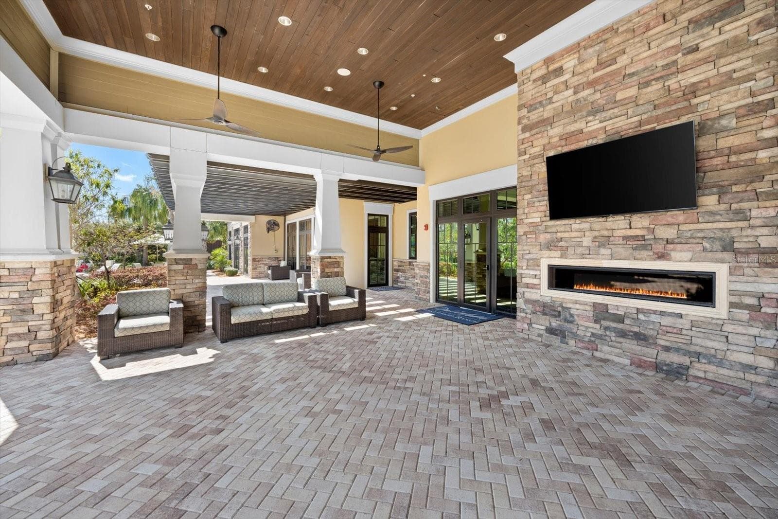 Single Family Residence at 6808 CHESTER TRL, BRADENTON, photo 77 of 100