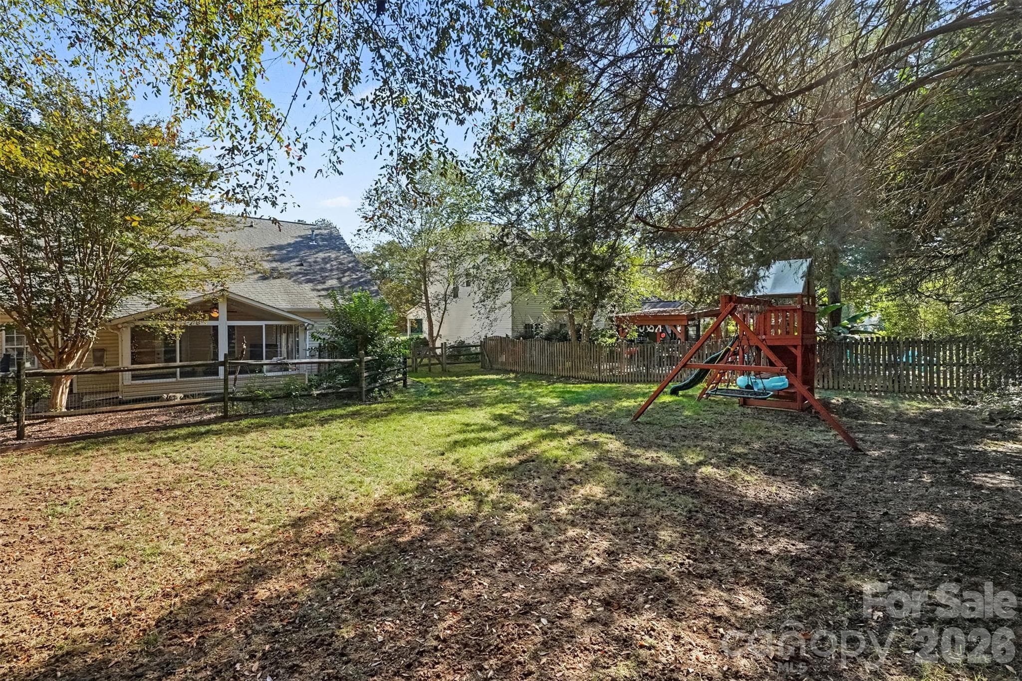 Single Family Residence at 8610 Ellington Park Drive, Charlotte, photo 27 of 29