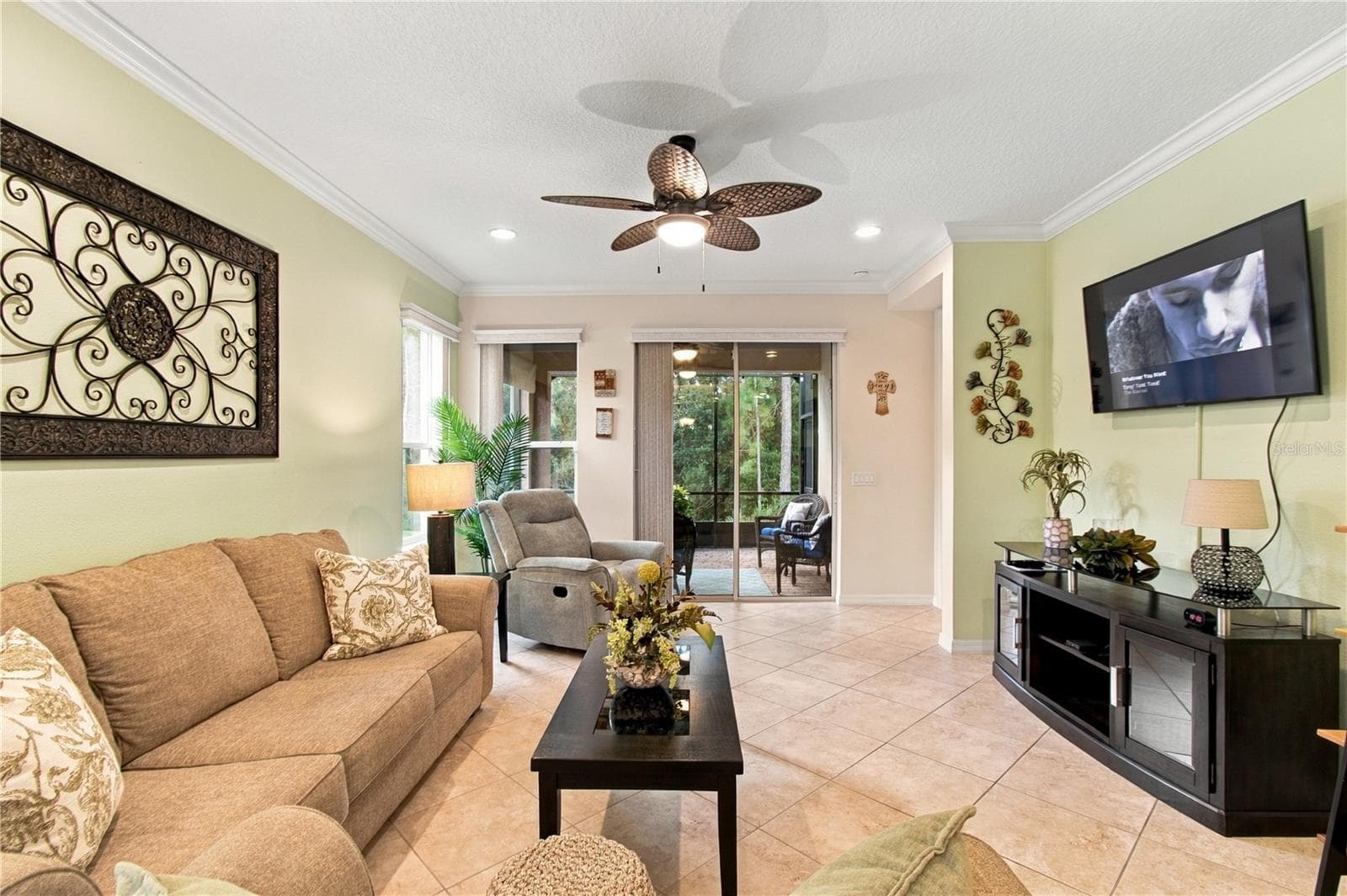 Single Family Residence at 814 SHADY CANYON WAY, POINCIANA, photo 15 of 59