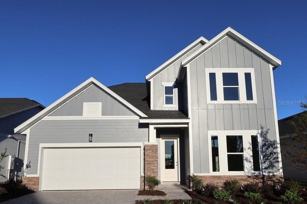 5641 COOPERS HAWK CT
