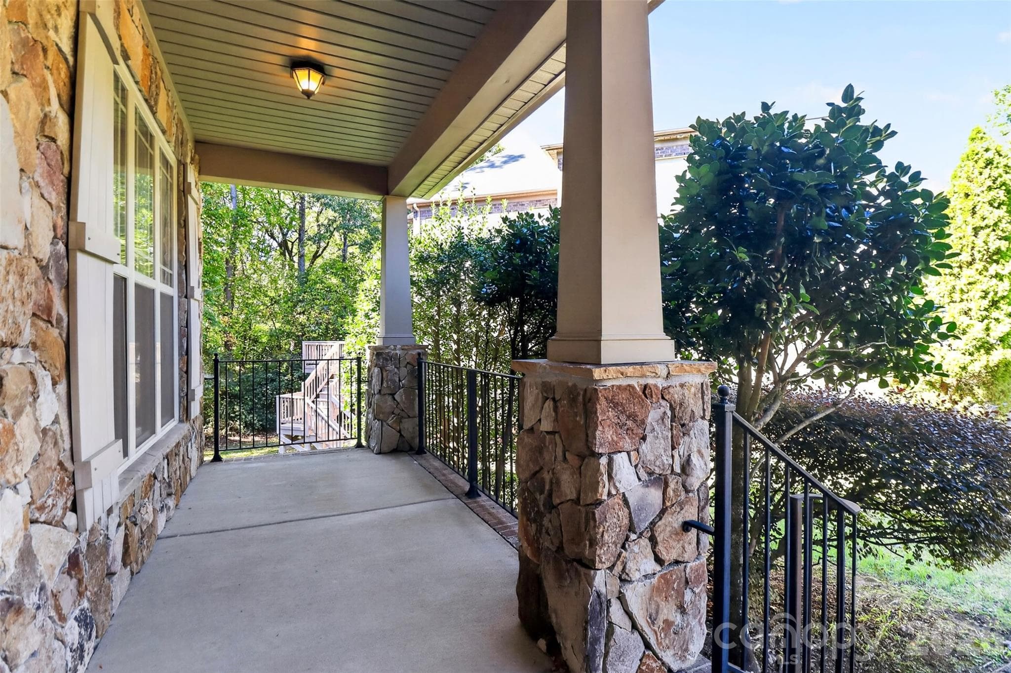 Single Family Residence at 5141 Berkeley Park Court, Charlotte, photo 5 of 48