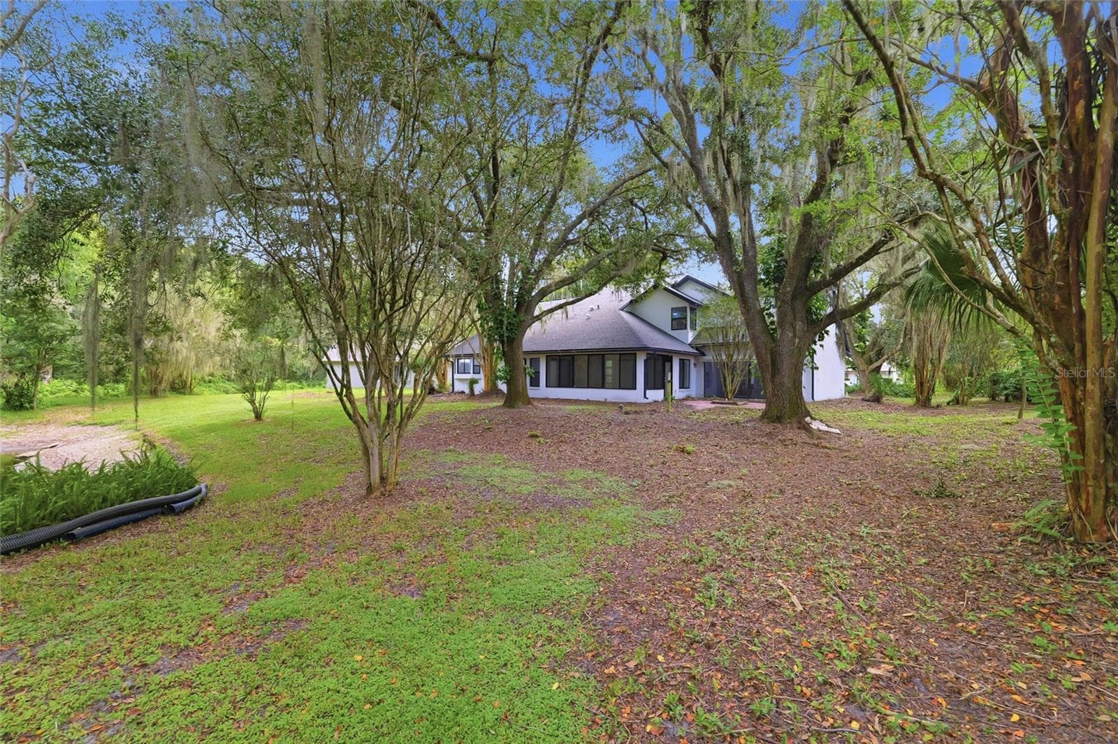 Single Family Residence at 6201 GREENWICH DR, TAMPA, photo 42 of 46