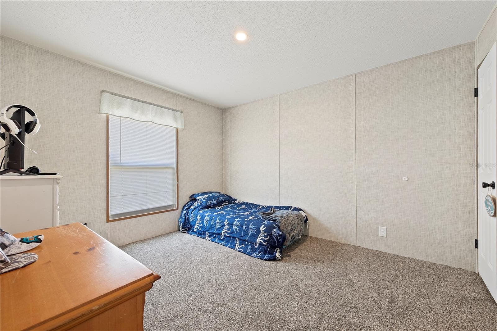 Manufactured Home at 387 NW LAMAR PL, LAKE CITY, photo 21 of 34