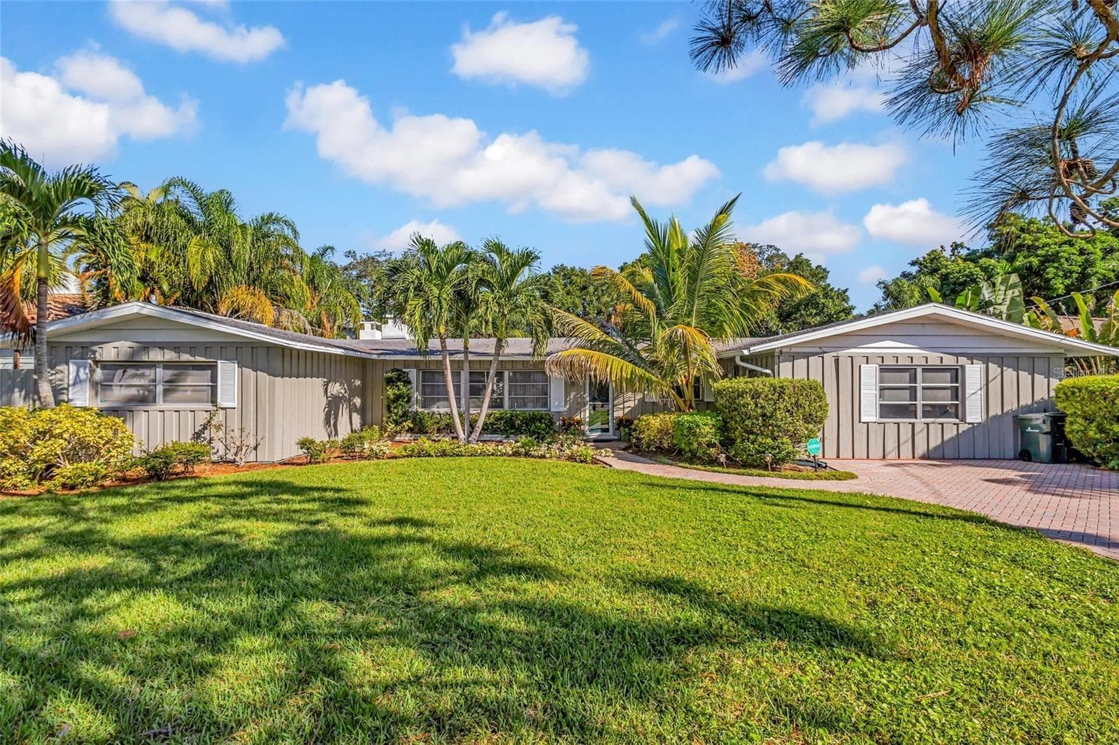 Land at 1605 N LAKE SHORE DR, SARASOTA, photo 2 of 10
