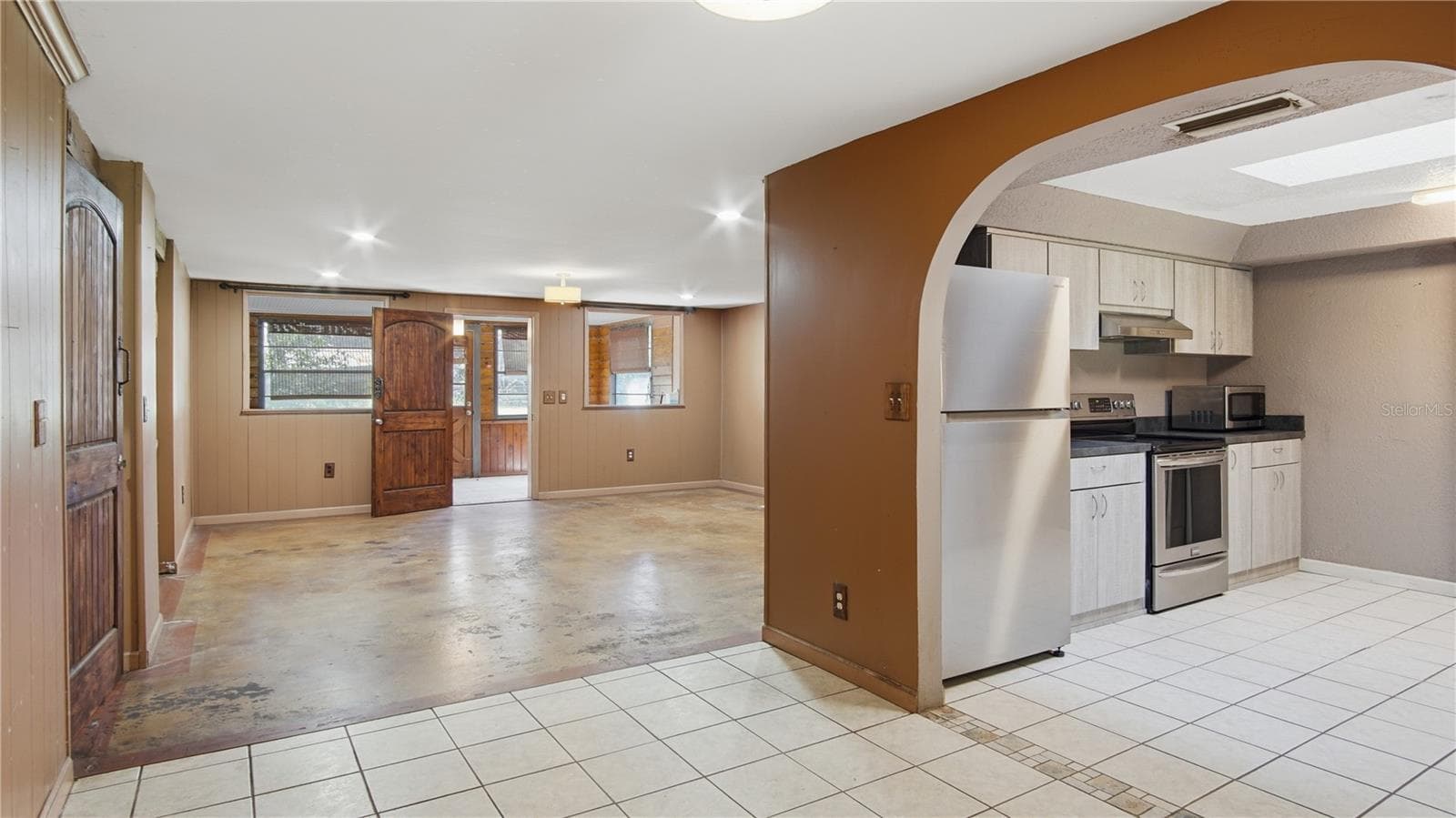 Single Family Residence at 10012 N TALL PINES TER, DUNNELLON, photo 11 of 31