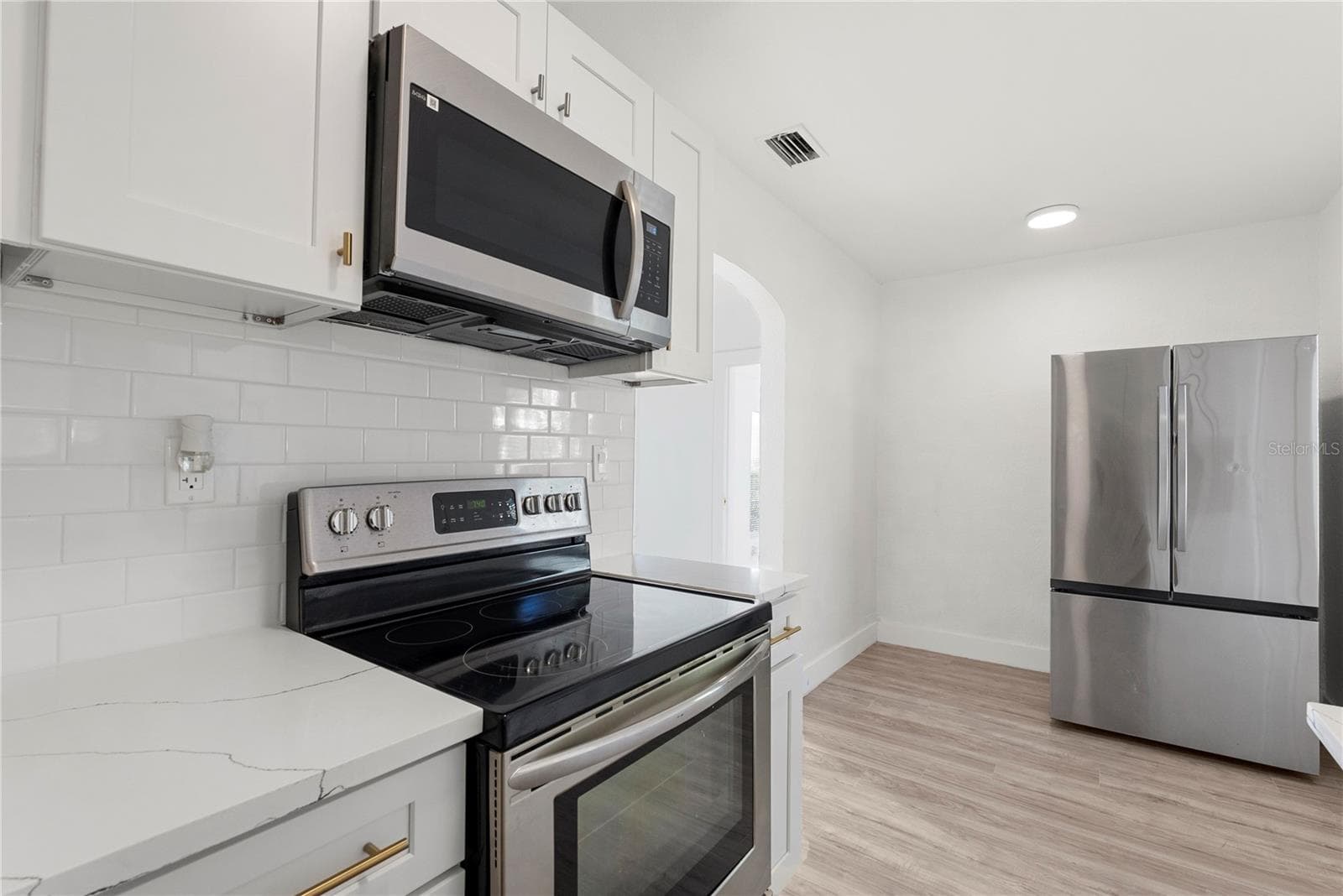 Single Family Residence at 1757 QUEEN ST S, ST PETERSBURG, photo 29 of 50