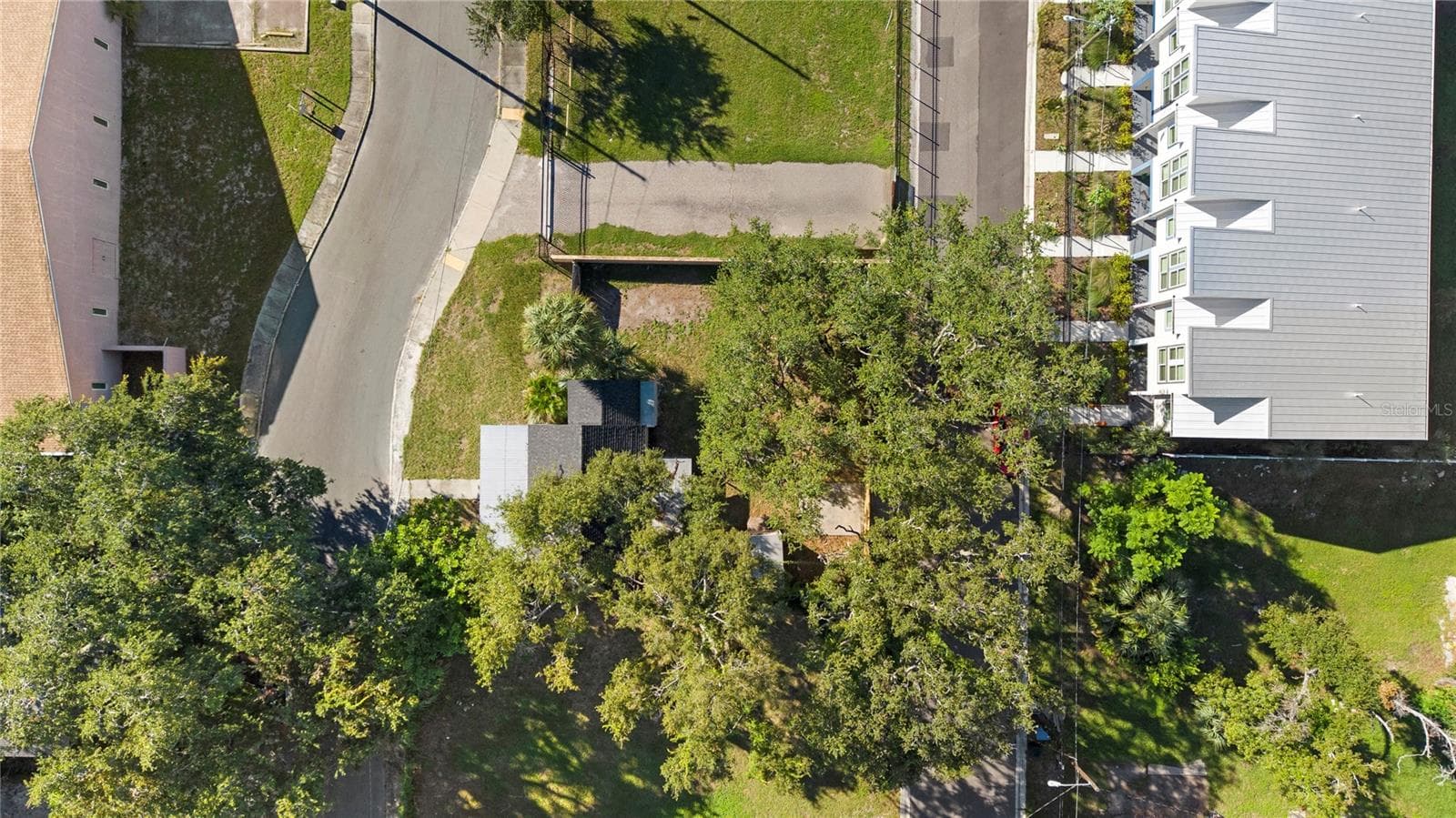 Single Family Residence at 1757 QUEEN ST S, ST PETERSBURG, photo 41 of 50