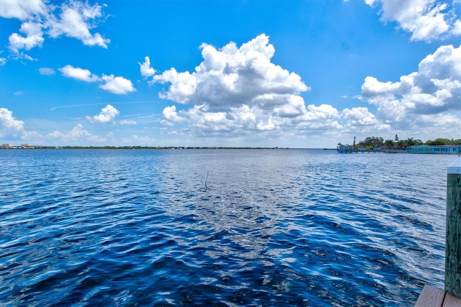 Expansive Manatee River views! - 1914 RIVERSIDE DR E, BRADENTON