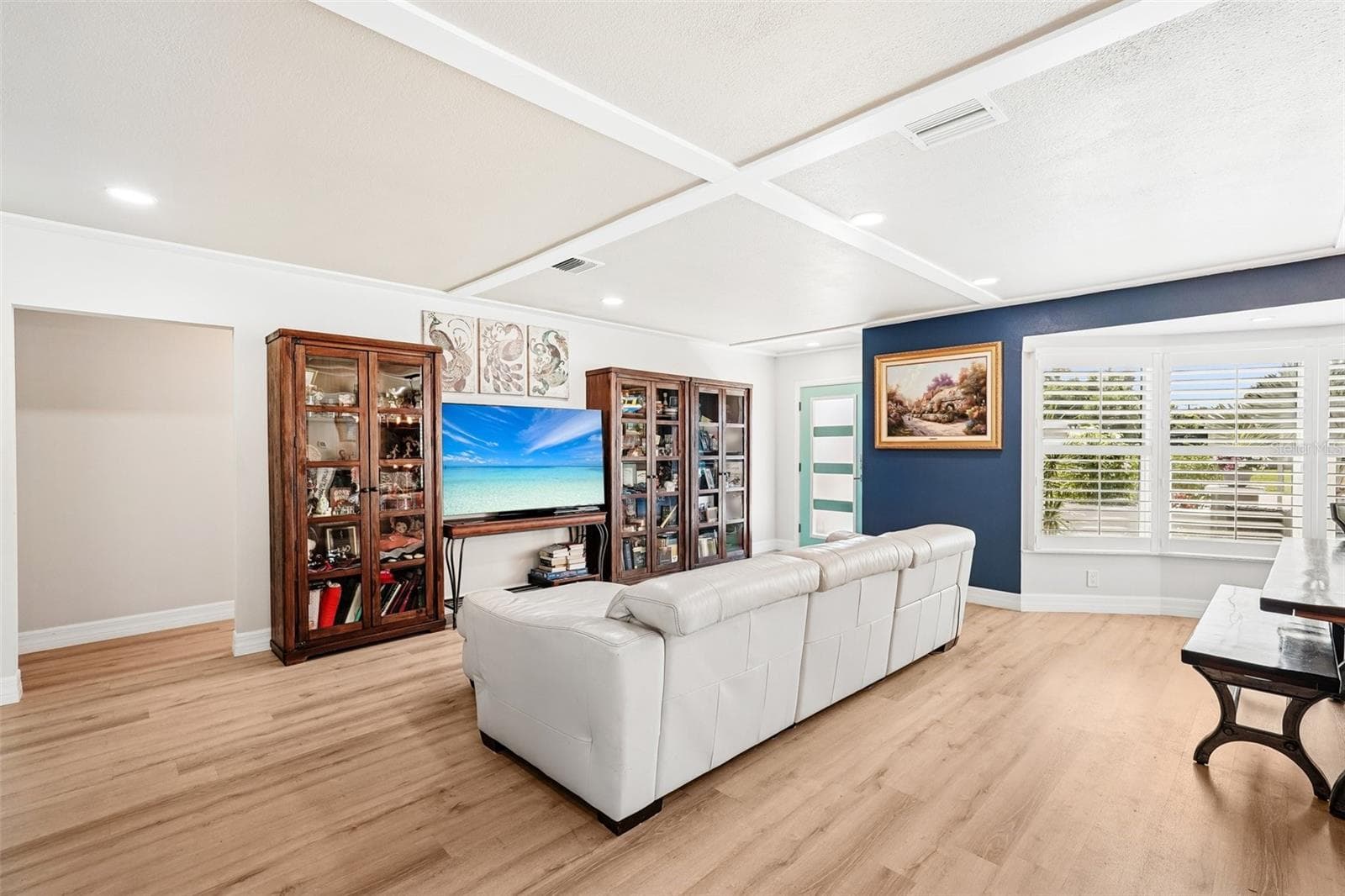 Single Family Residence at 365 SHAMROCK BLVD, VENICE, photo 10 of 64