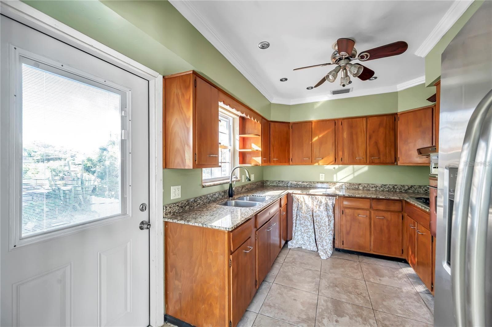 Quadruplex at 5115 28TH AVE S, GULFPORT, photo 12 of 31