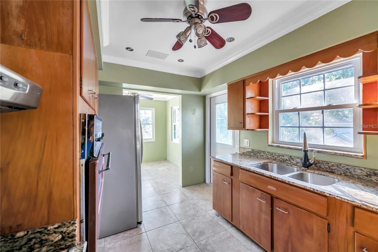 Quadruplex at 5115 28TH AVE S, GULFPORT, photo 14 of 31