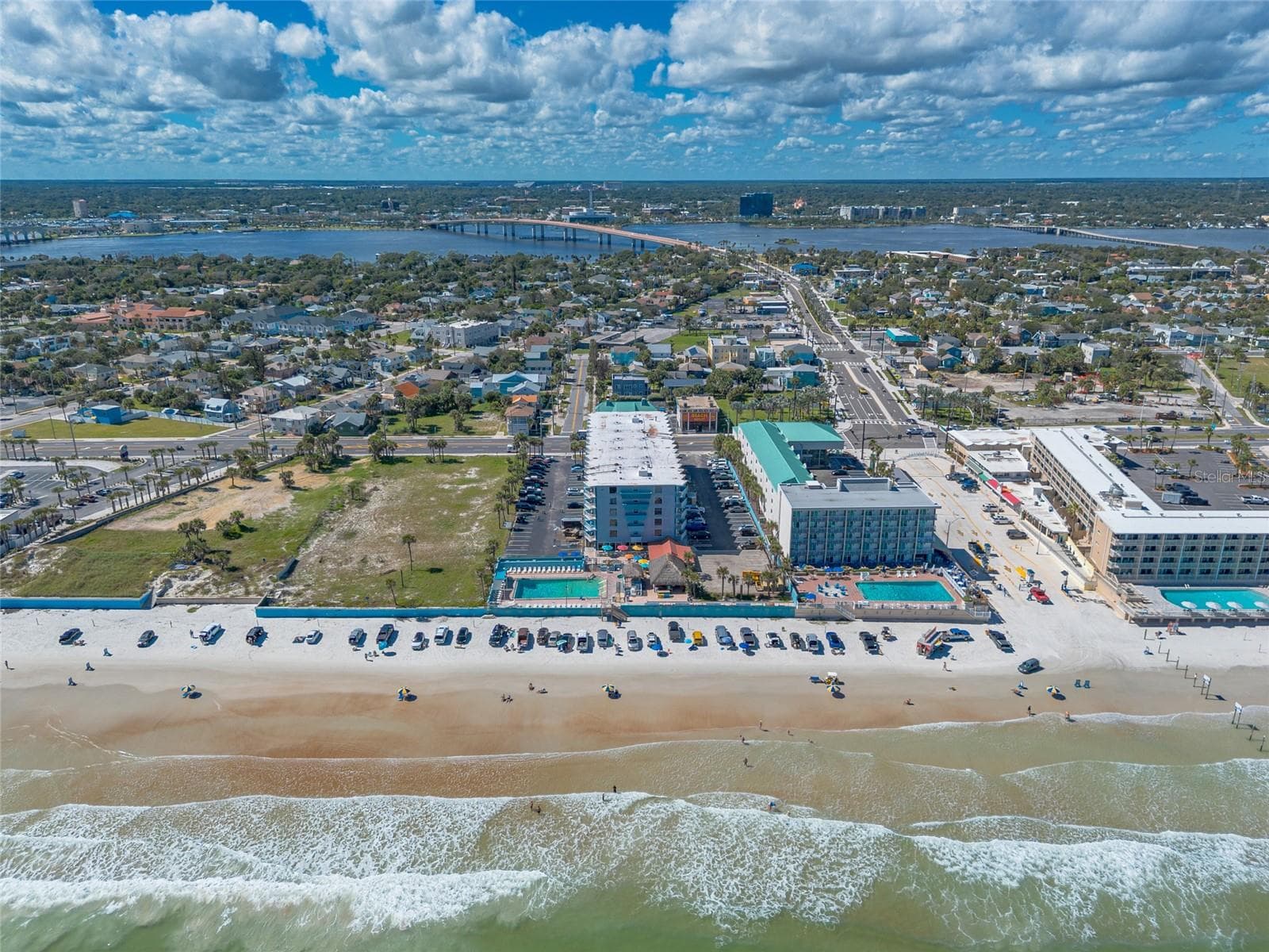 Condo - Hotel at 313 S ATLANTIC AVE #4200, DAYTONA BEACH, photo 36 of 41