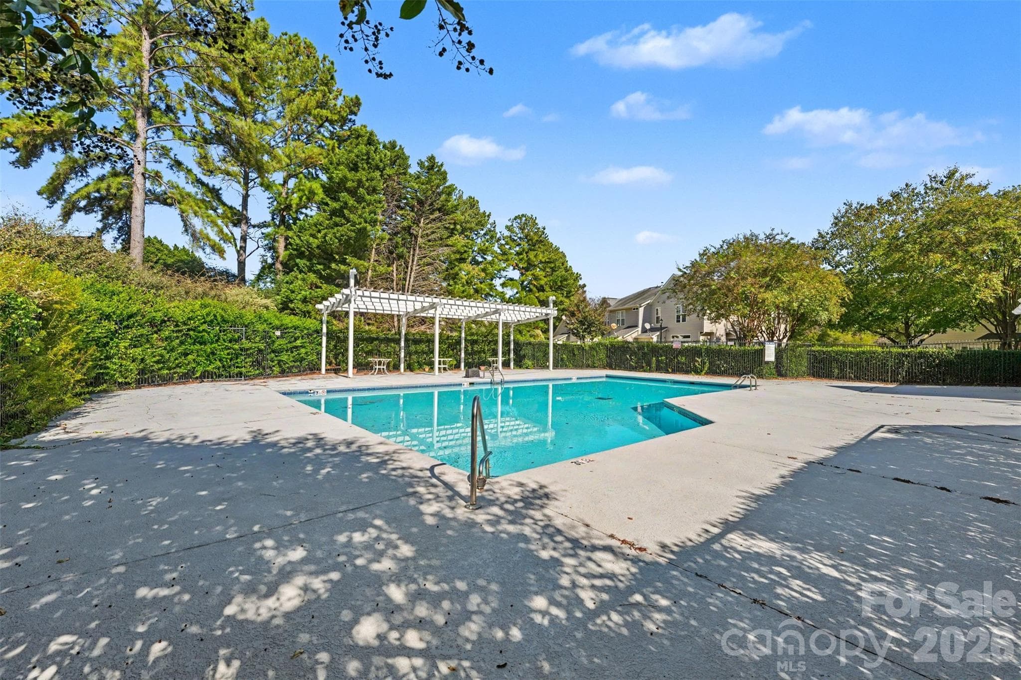 Townhouse at 9120 Treyburn Drive, Charlotte, photo 16 of 18