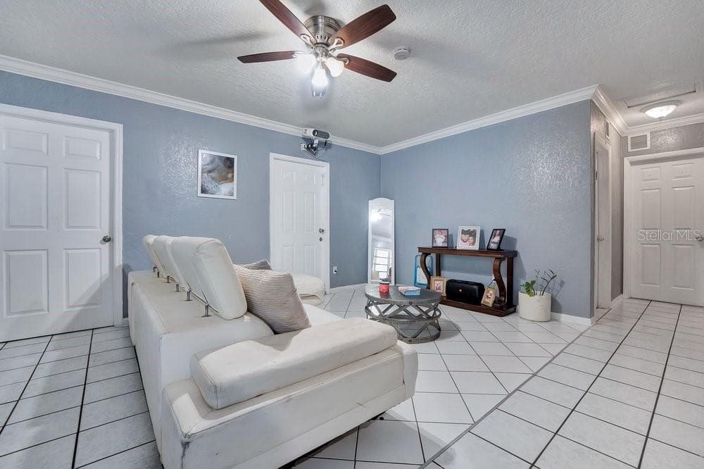 Single Family Residence at 1530 NE 43RD CT, POMPANO BEACH, photo 4 of 24