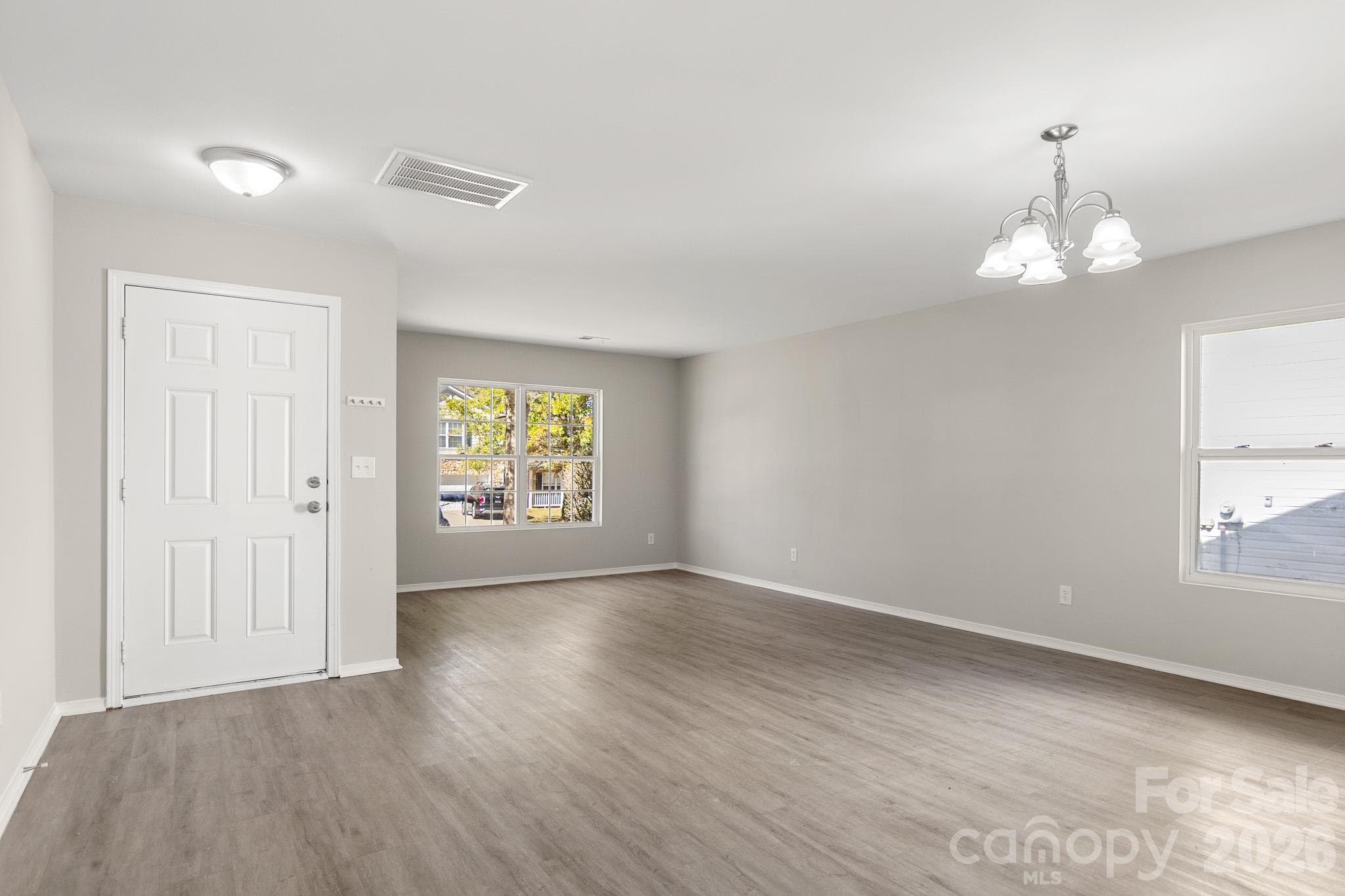 Single Family Residence at 12028 Red Leaf Drive, Charlotte, photo 2 of 46