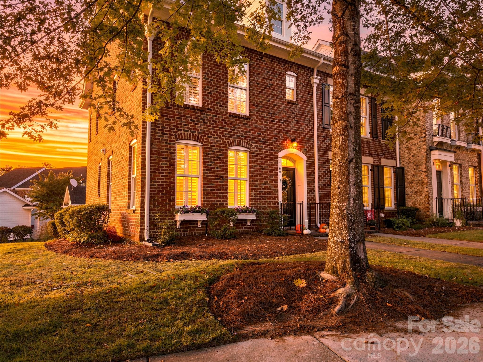 Townhouse at 16918 Summers Walk Boulevard, Davidson, photo 43 of 46